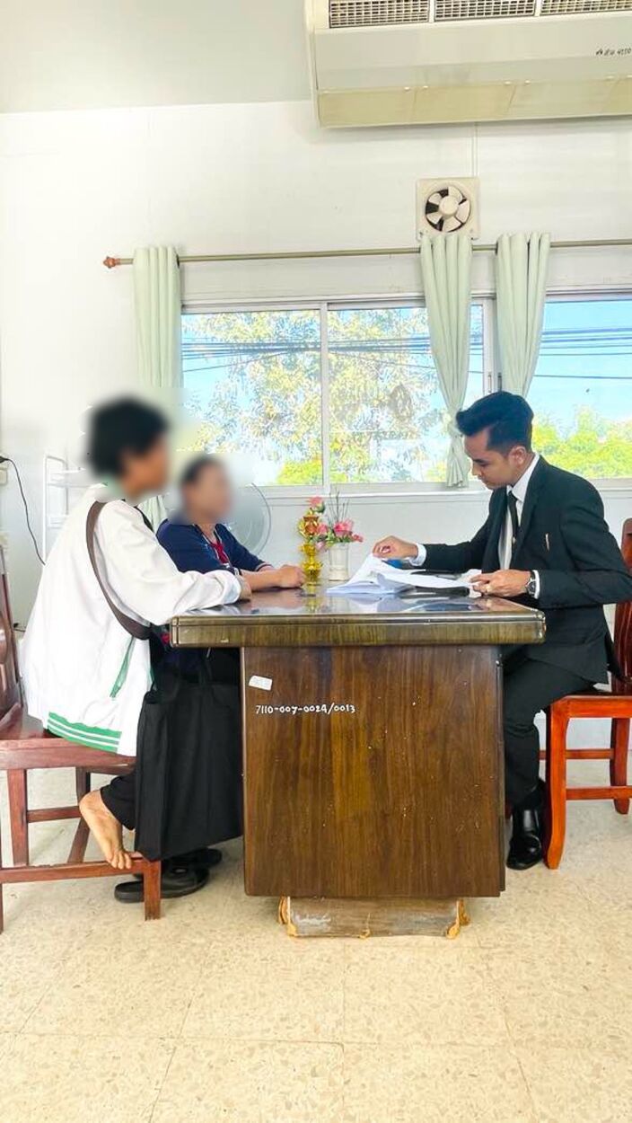 ดูแลลูกความอย่างซื่อตรงและเป็นมืออาชีพ